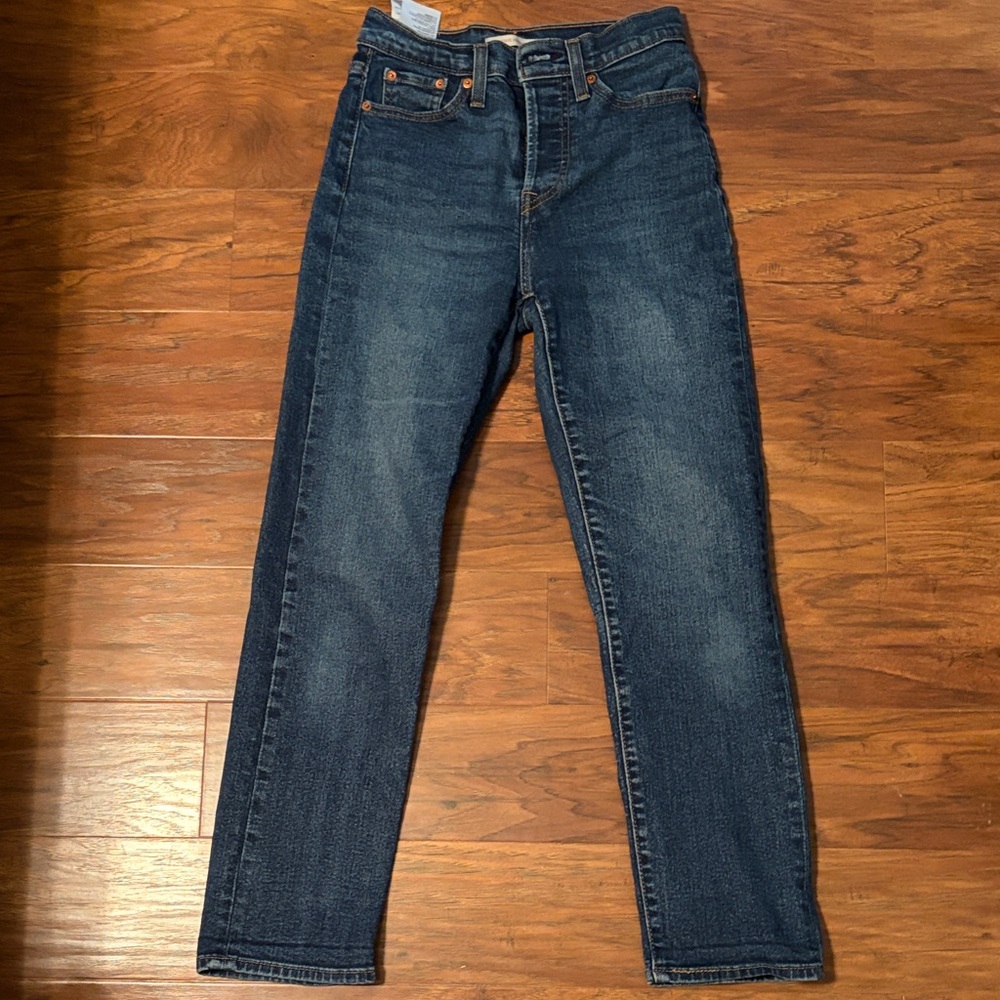 Levi's Women's Dark Blue Straight Leg Jeans